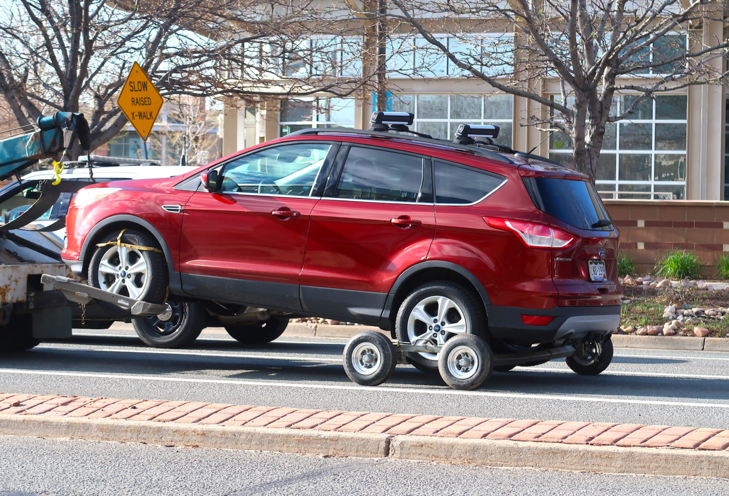 how-much-does-a-tow-truck-cost-minute-man-wheel-lifts